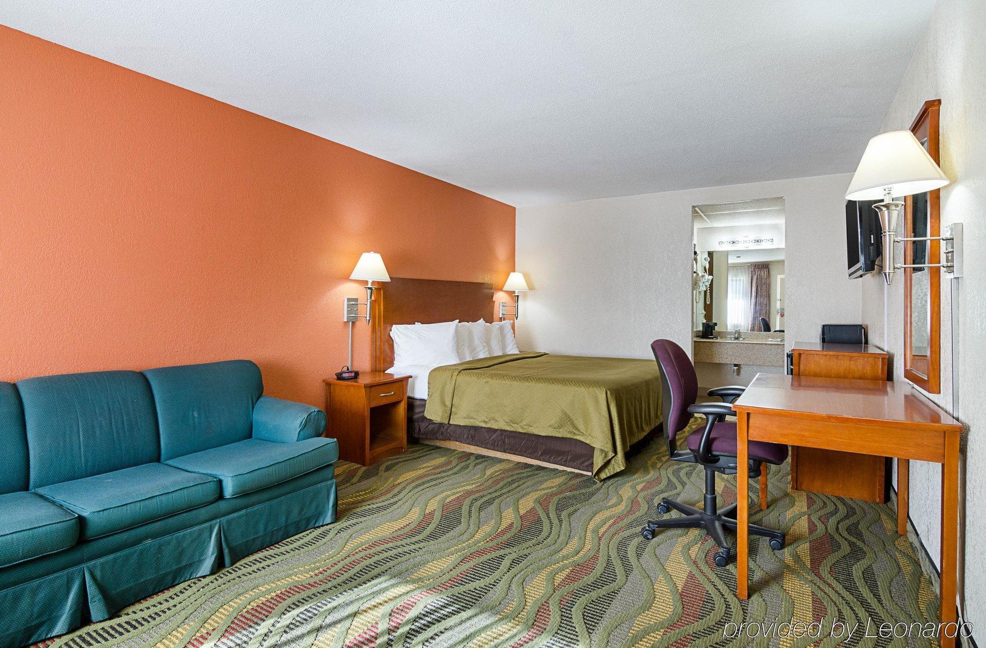 Econo Lodge Mcpherson Dış mekan fotoğraf